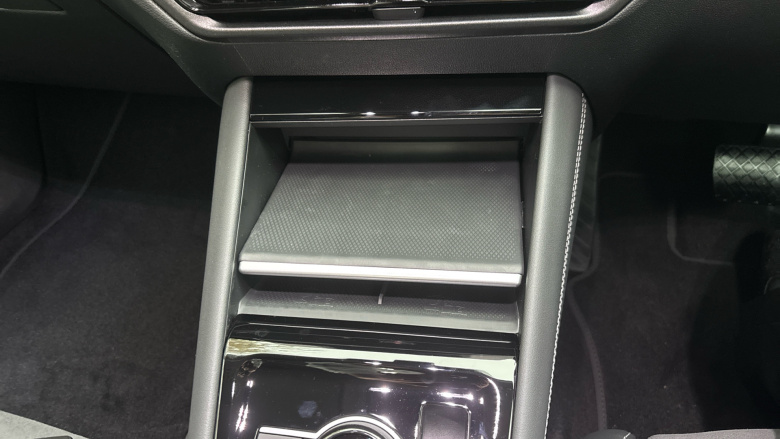 Volkswagen Tayron 2.0 TDI Elegance 5dr DSG7 [7 Seat] Diesel Estate